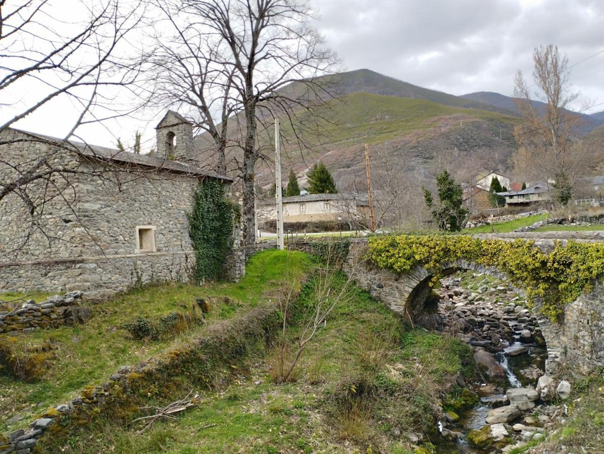 Camping La Zarapica - Palacios Del Sil エクステリア 写真